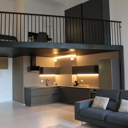 Milan Space Loft - Apartment Close To M5 Subway - Free Parking - Sky & Netflix Tv Luaran gambar