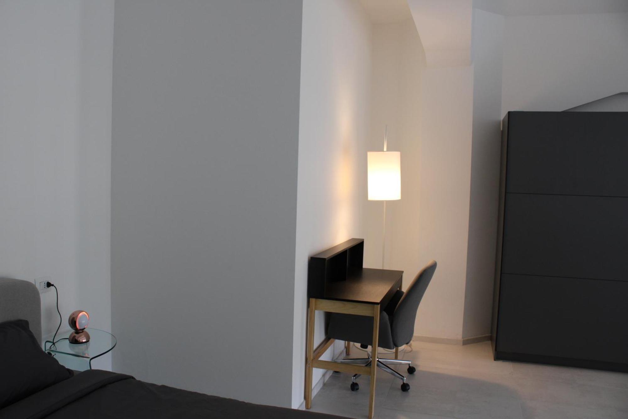 Milan Space Loft - Apartment Close To M5 Subway - Free Parking - Sky & Netflix Tv Luaran gambar